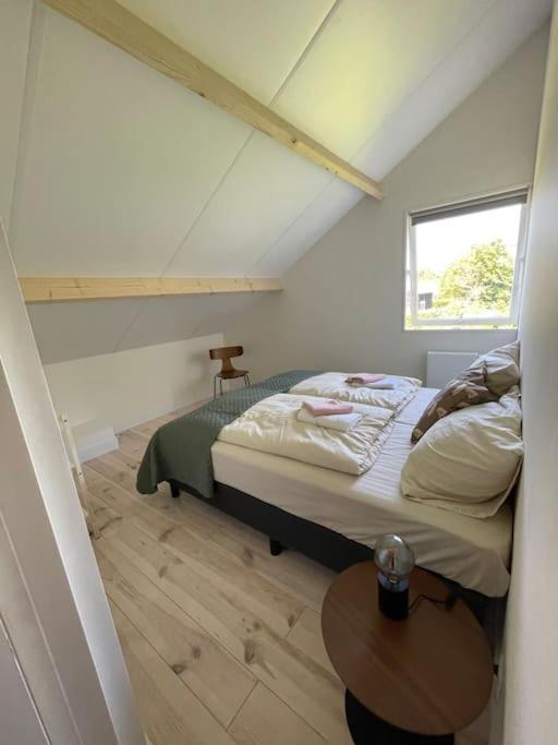 Ferienhaus Modern House For 12 Pers! With Jacuzzi *