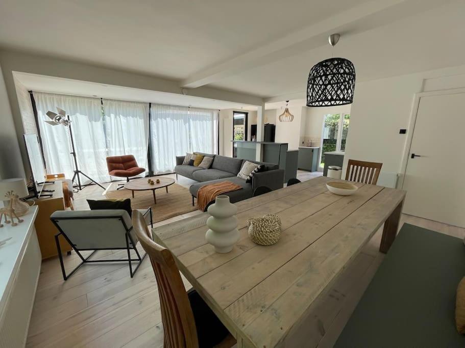 Ferienhaus Modern House For 12 Pers! With Jacuzzi *